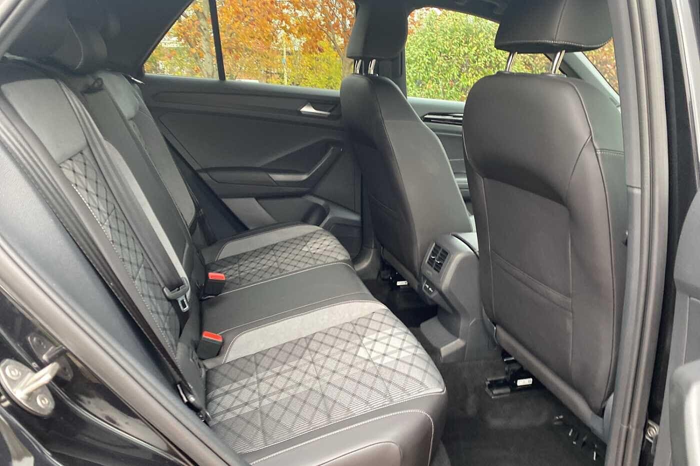 Used Volkswagen T-Roc 2023 for sale - 76440843: Photo 29