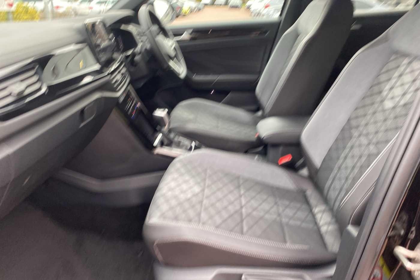 Used Volkswagen T-Roc 2023 for sale - 76440843: Photo 63