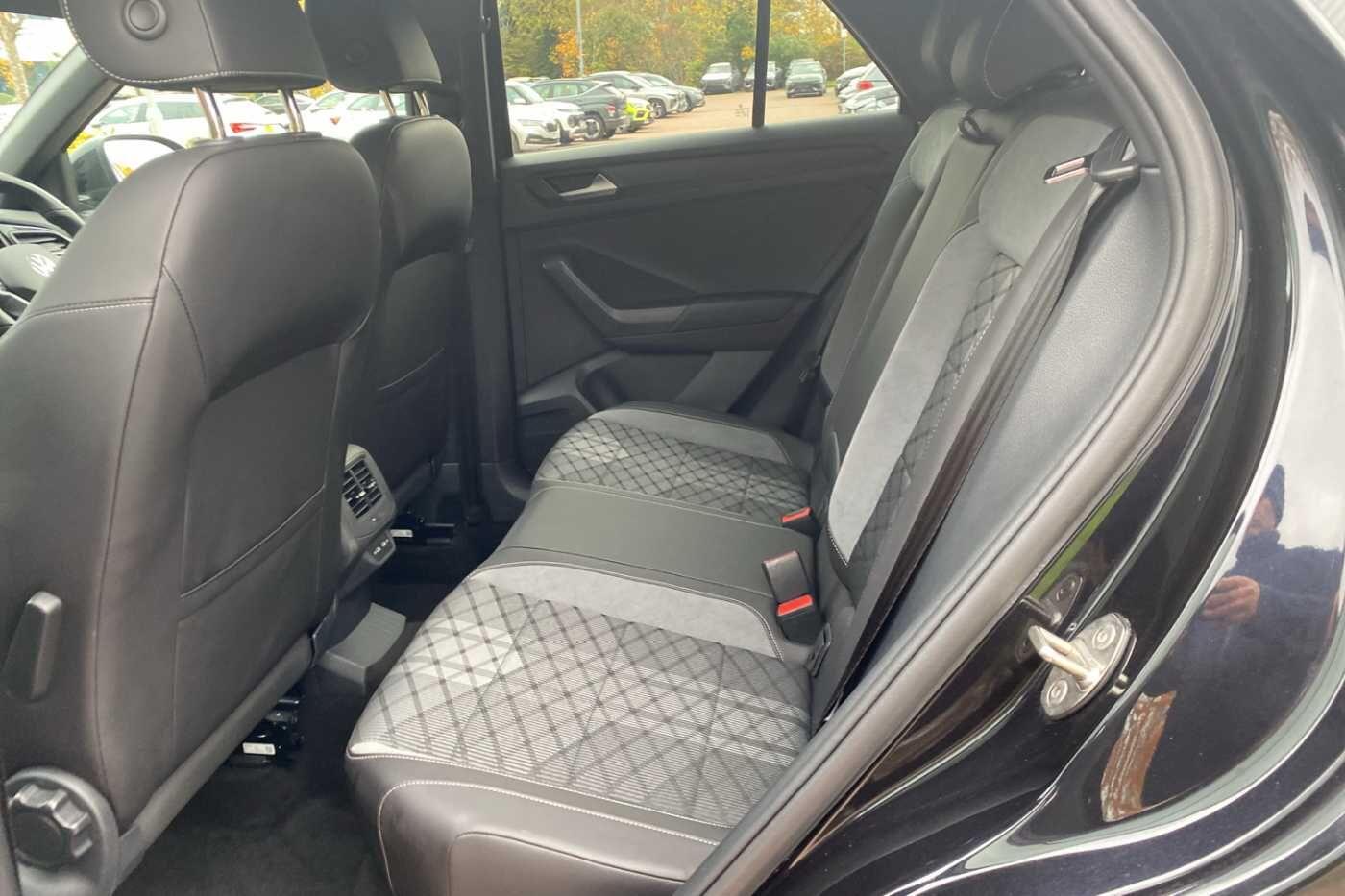 Used Volkswagen T-Roc 2023 for sale - 76440843: Photo 64