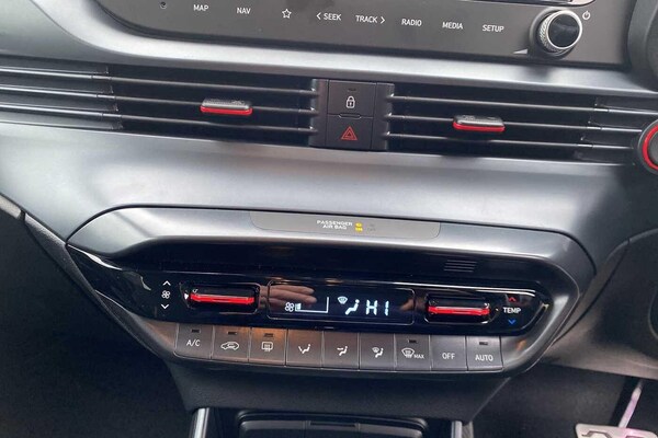 Used Hyundai i20 for sale - 75825945: Photo 14