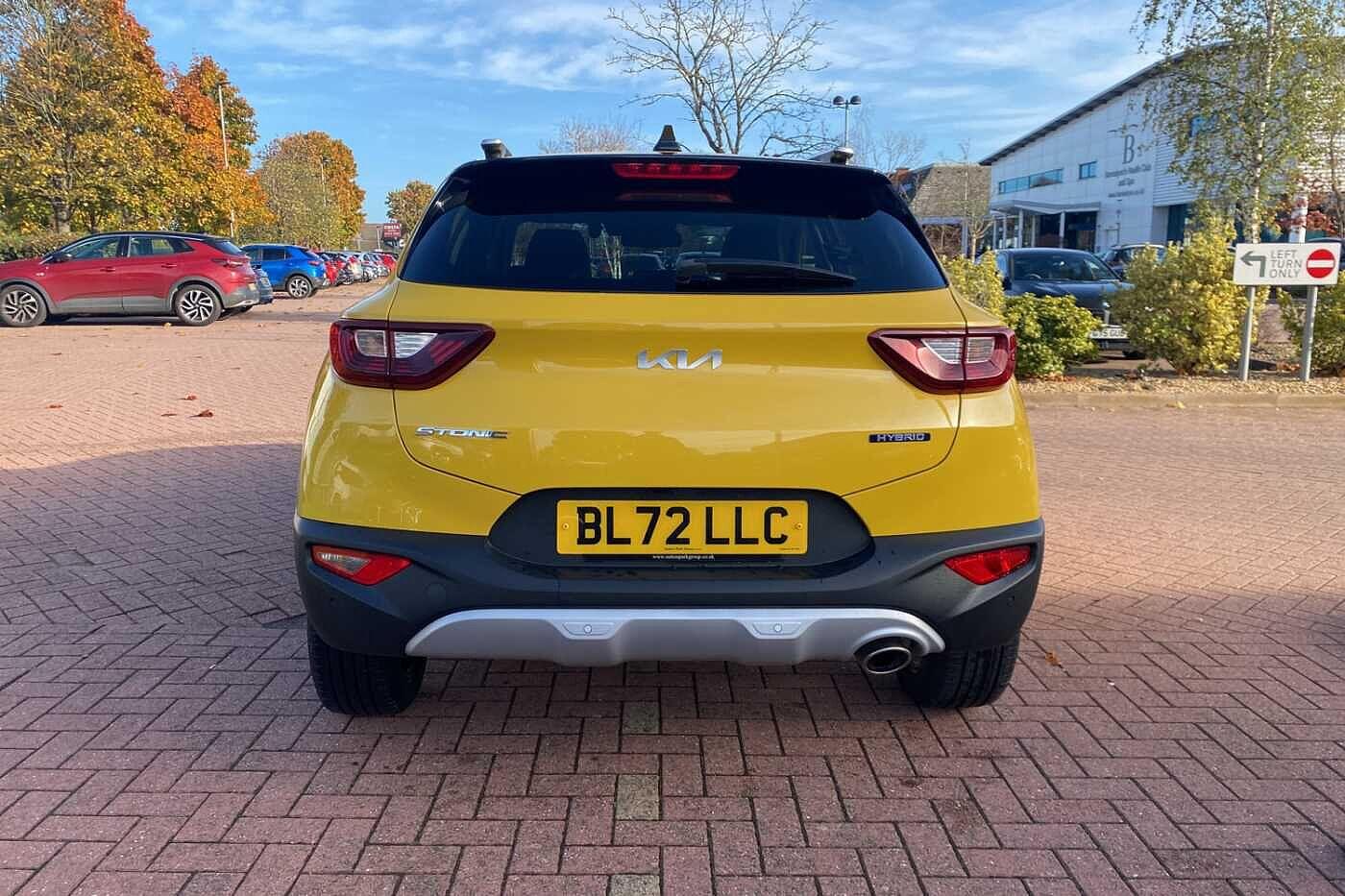 Used Kia Stonic 2023 for sale - 76389397: Photo 10