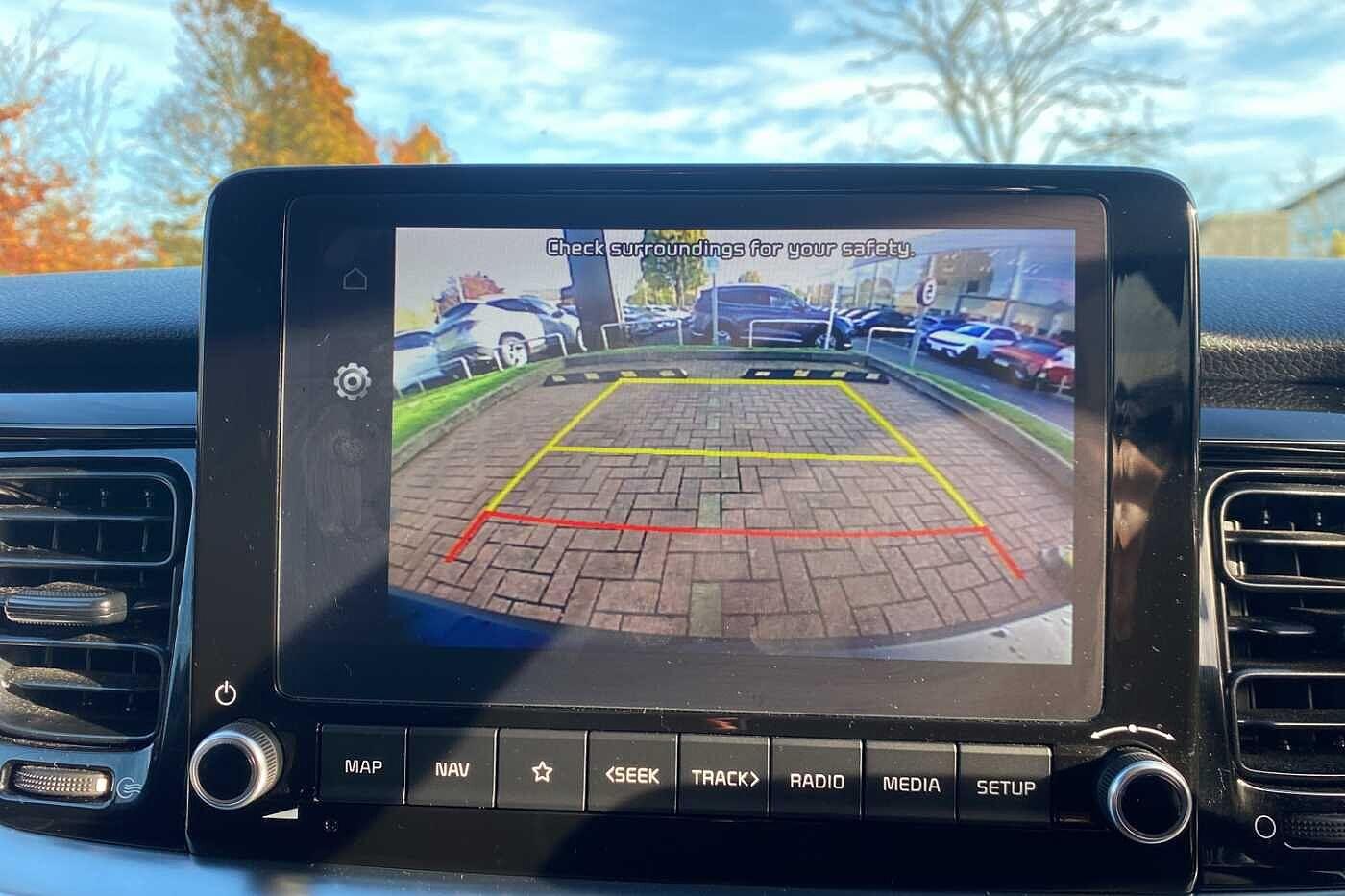 Used Kia Stonic 2023 for sale - 76389397: Photo 12