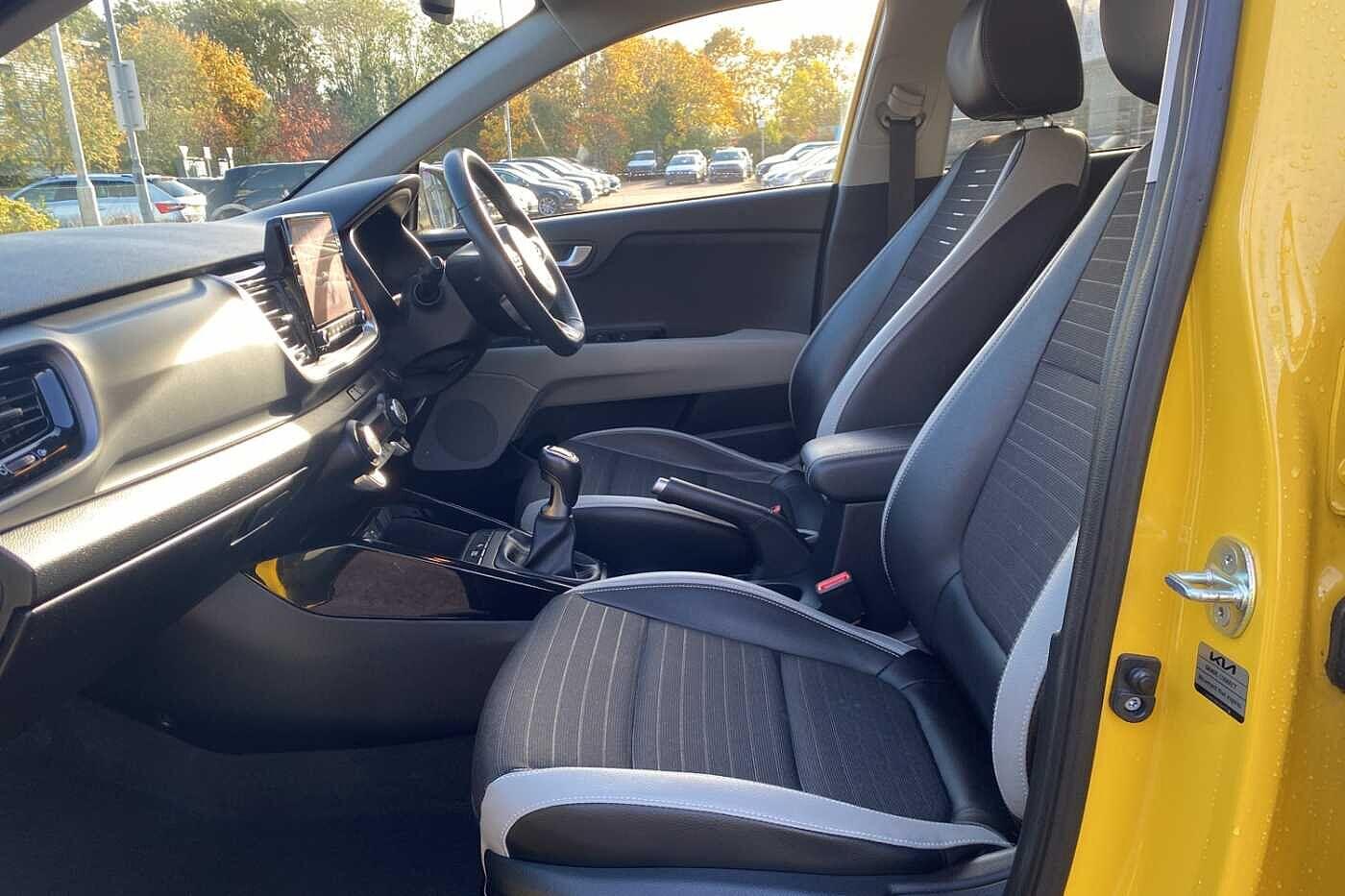 Used Kia Stonic 2023 for sale - 76389397: Photo 27