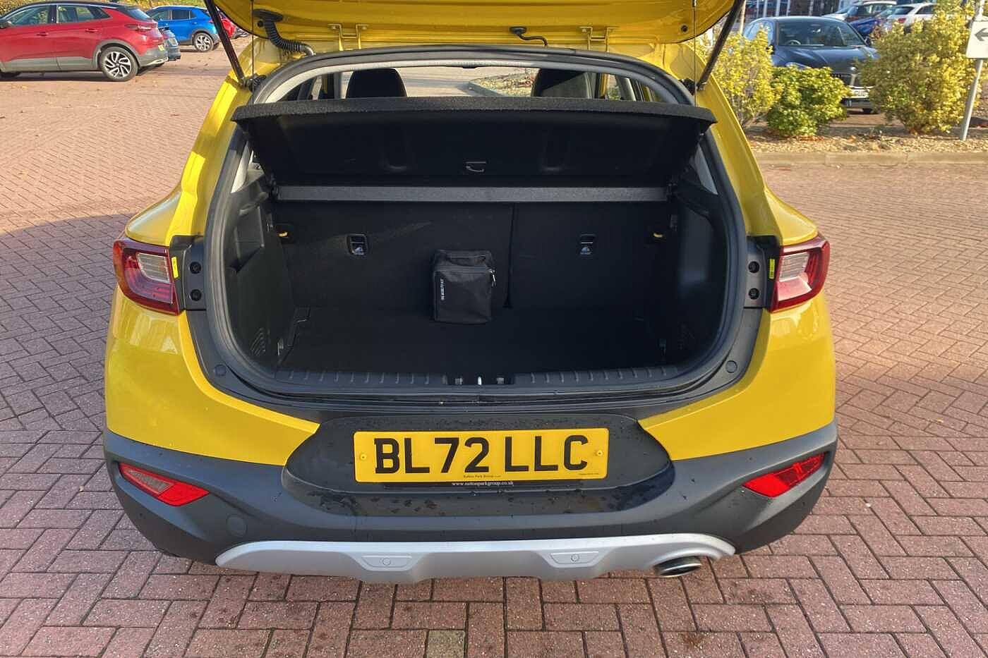 Used Kia Stonic 2023 for sale - 76389397: Photo 35