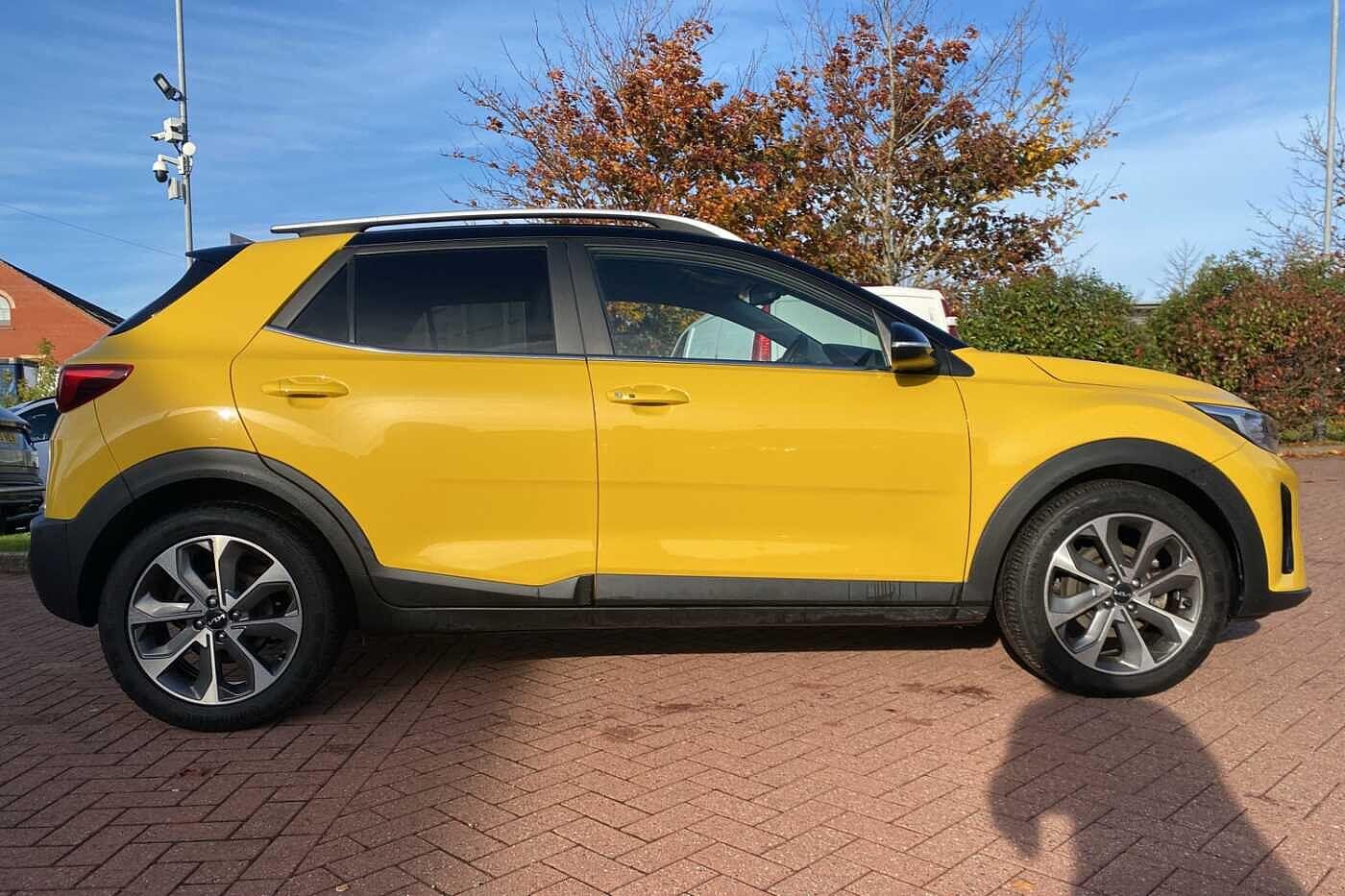 Used Kia Stonic 2023 for sale - 76389397: Photo 4