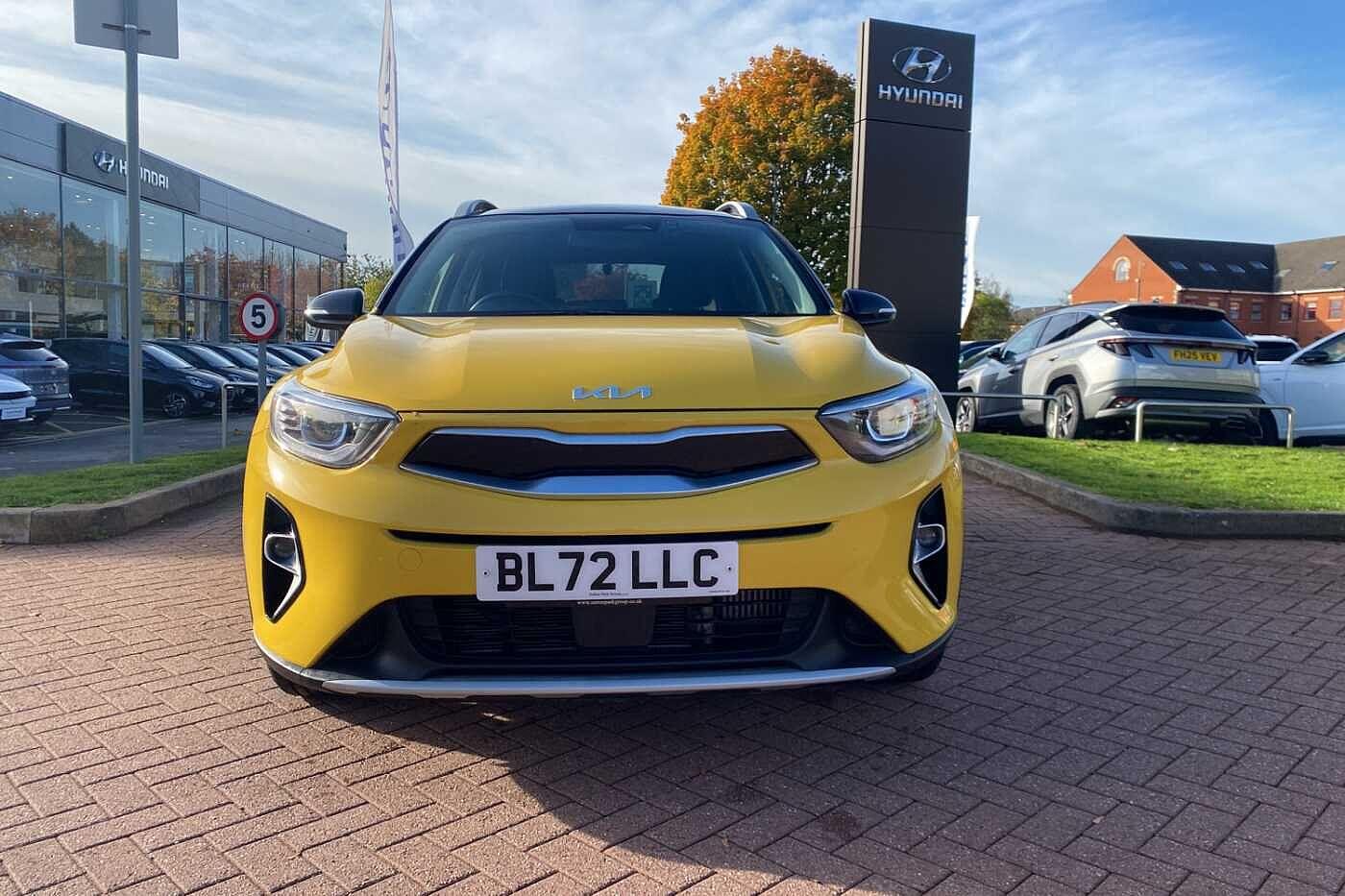 Used Kia Stonic 2023 for sale - 76389397: Photo 6