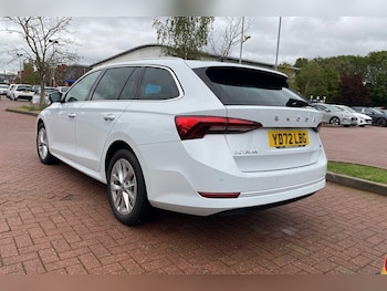 Used Skoda Octavia 2022 for sale - 76001054: Photo 3