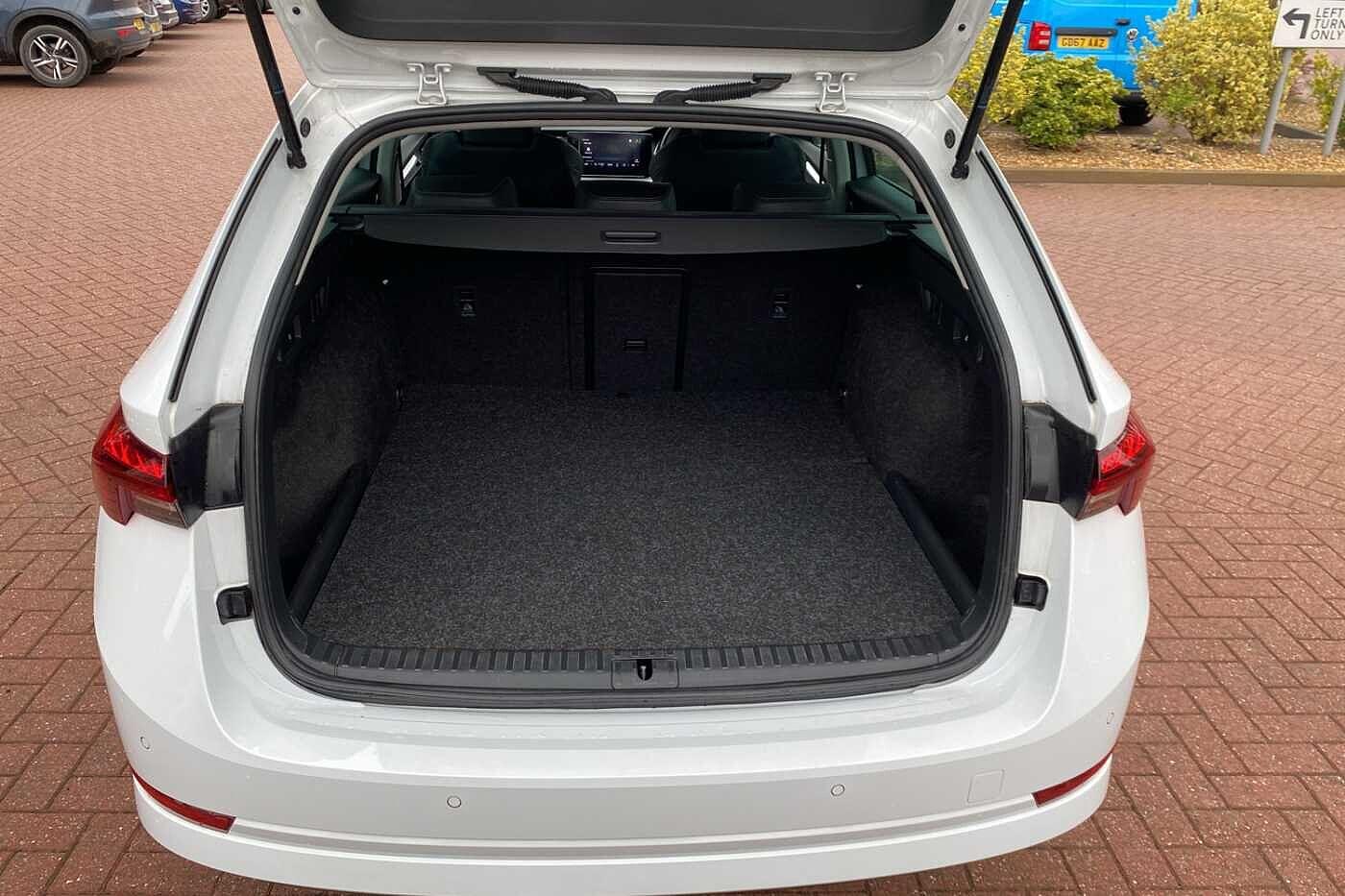 Used Skoda Octavia 2022 for sale - 76001054: Photo 40