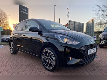 2025 (75) - 1.2 [79] Premium 5dr Auto [Nav]