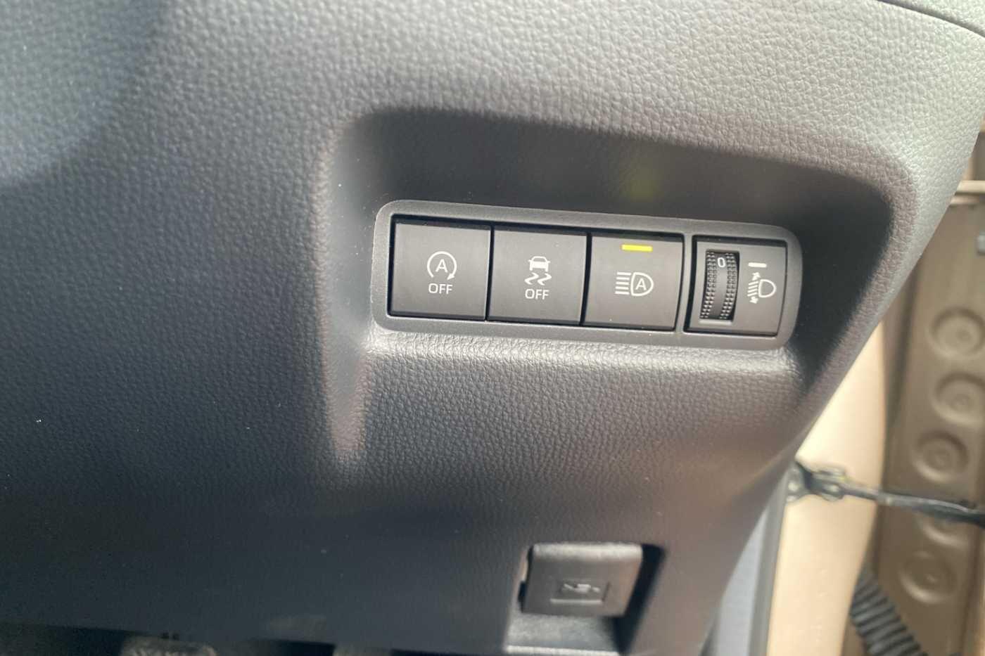 Used Toyota Aygo X 2023 for sale - 76473152: Photo 59