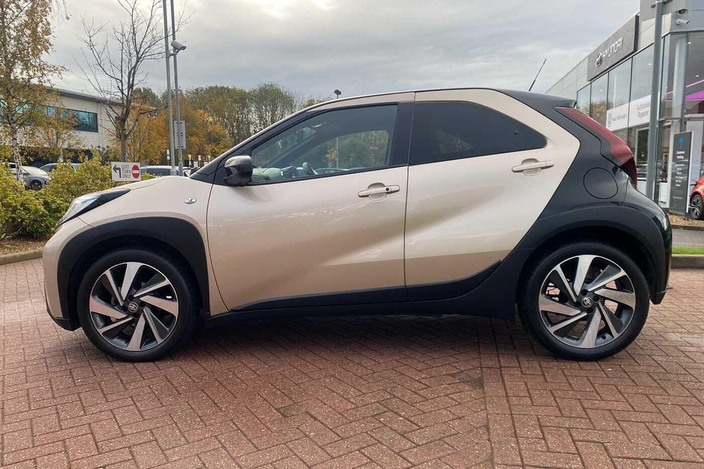 Used Toyota Aygo X 2023 for sale - 76473152: Photo 9