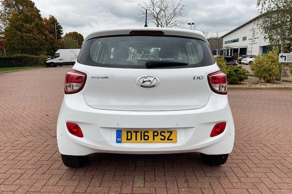 Used Hyundai i10 2016 for sale - 76238842: Photo 11
