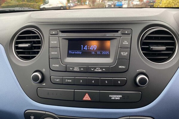 Used Hyundai i10 2016 for sale - 76238842: Photo 15