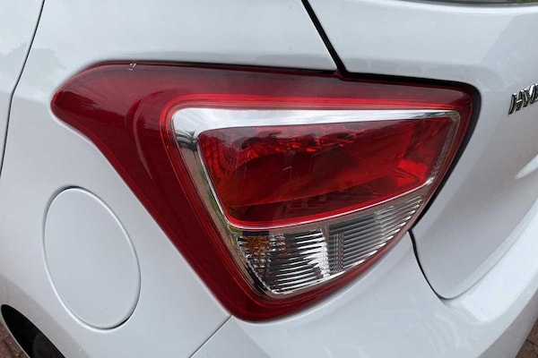 Used Hyundai i10 2016 for sale - 76238842: Photo 26
