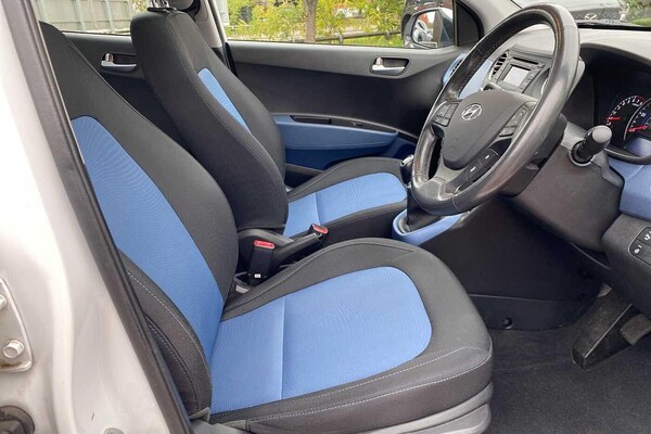 Used Hyundai i10 2016 for sale - 76238842: Photo 36
