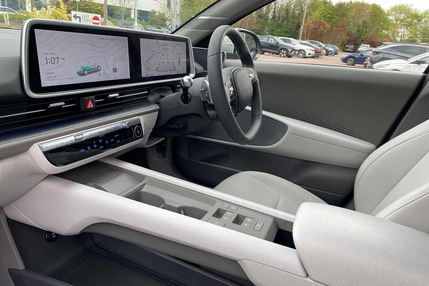 Used Hyundai IONIQ 6 2024 for sale - 76993723: Photo 2