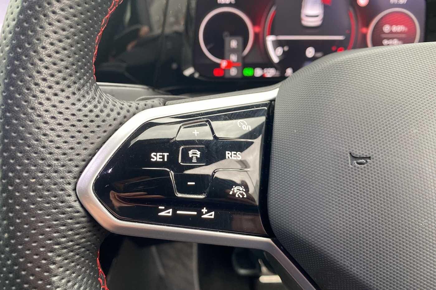 Used Volkswagen Golf 2023 for sale - 76440322: Photo 14