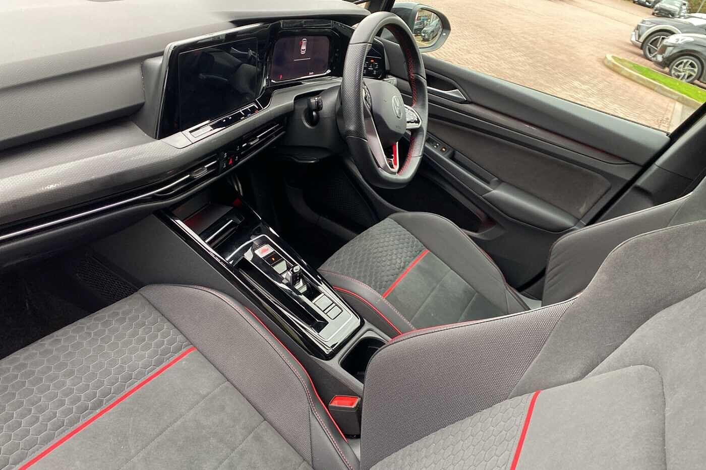 Used Volkswagen Golf for sale - 76440322: Photo 2