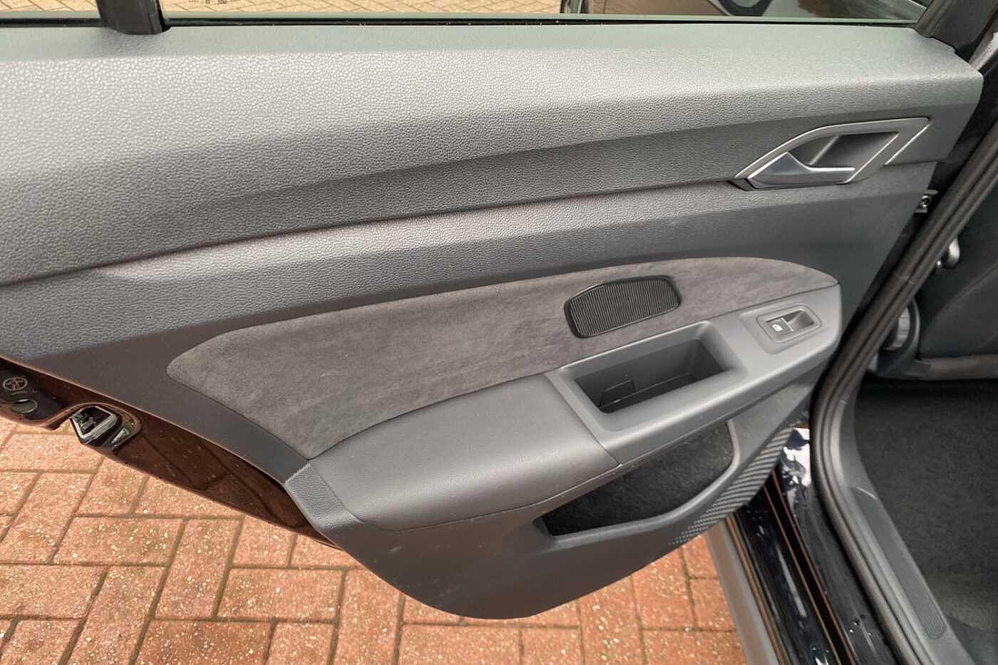 Used Volkswagen Golf 2023 for sale - 76440322: Photo 31