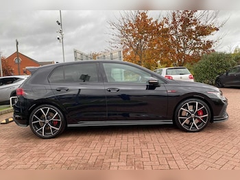 Used Volkswagen Golf 2023 for sale - 76440322: Photo