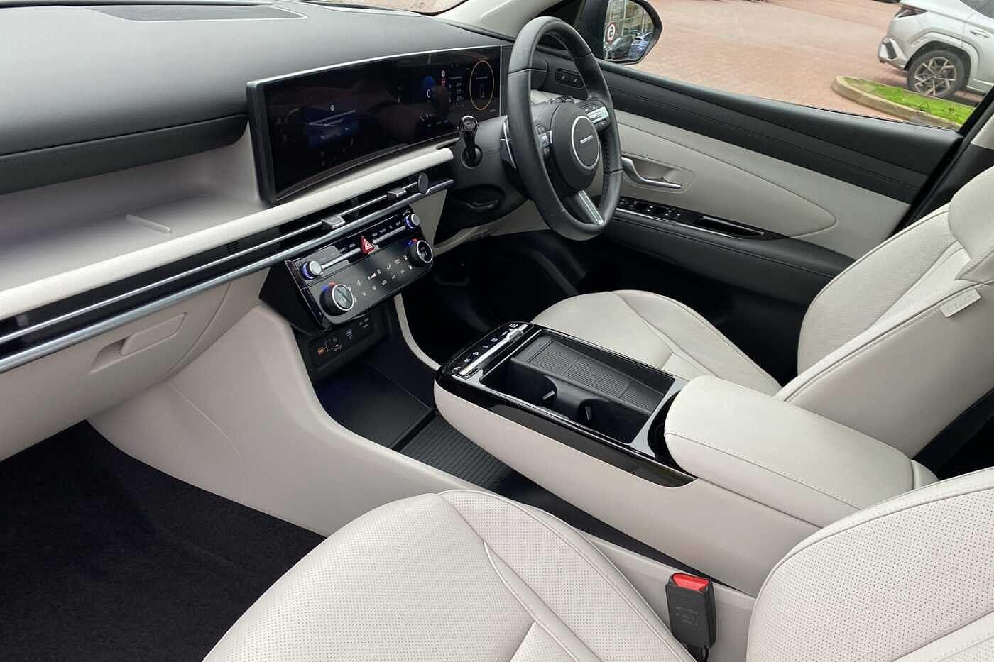 Used Hyundai TUCSON 2025 for sale - 76398439: Photo 2