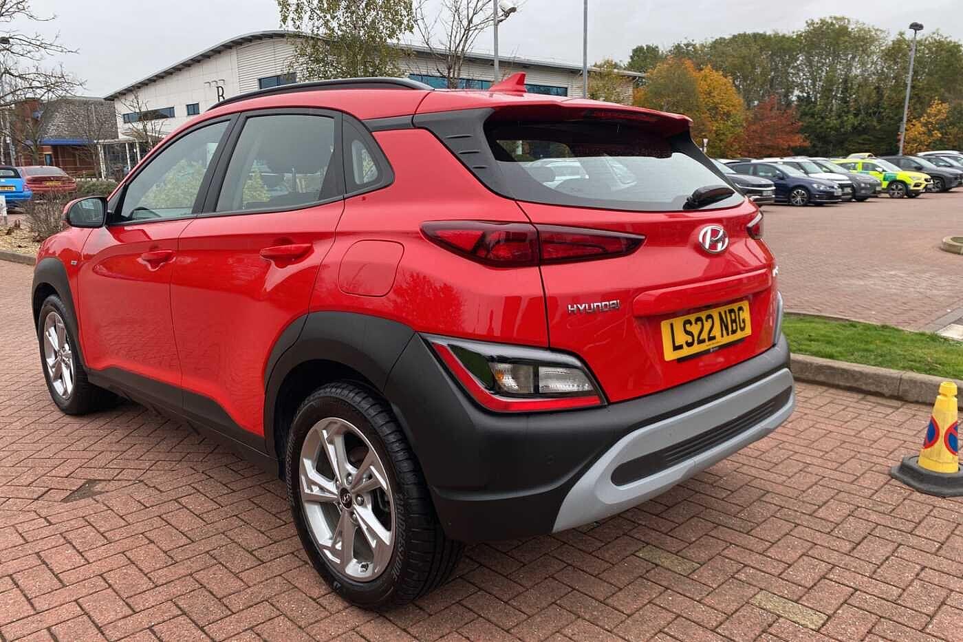 Used Hyundai KONA 2022 for sale - 76408709: Photo 3