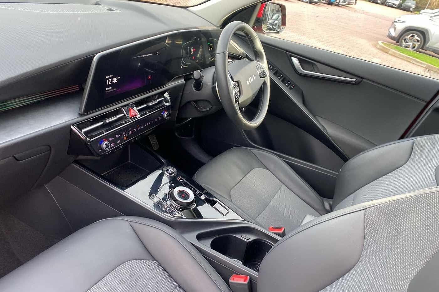 Used Kia Niro 2023 for sale - 76620013: Photo 2