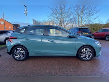 Used Hyundai i20 2023 for sale - 77066928: Photo