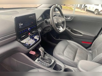 Used Hyundai IONIQ 2022 for sale - 76200447: Photo 2