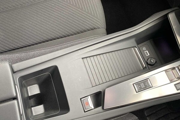 Used Peugeot 308 2022 for sale - 76327264: Photo 18