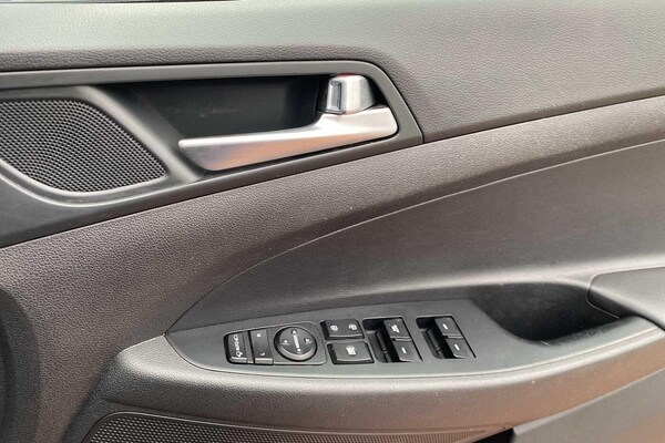 Used Hyundai TUCSON 2017 for sale - 76238769: Photo 19