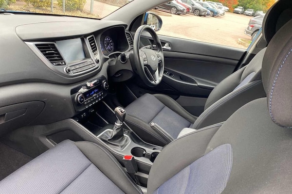 Used Hyundai TUCSON 2017 for sale - 76238769: Photo 2