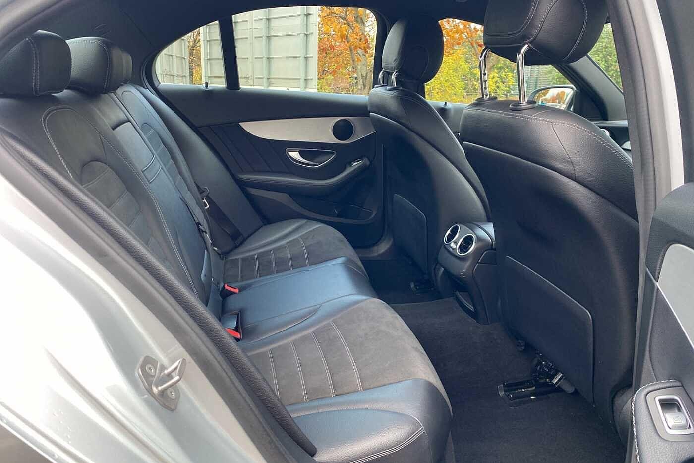 Used Mercedes-Benz C Class 2019 for sale - 76457538: Photo 32