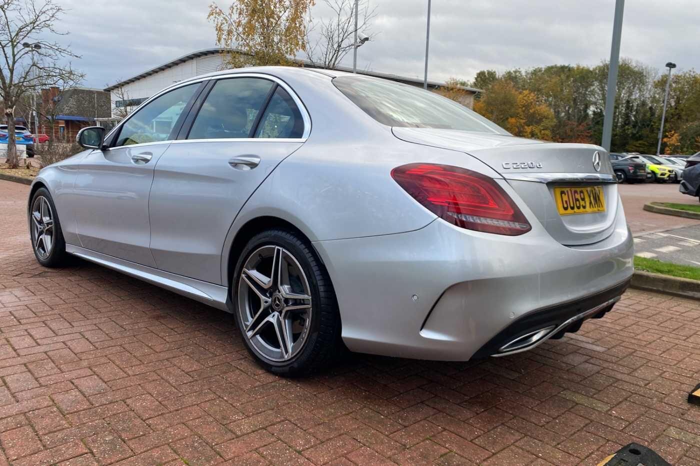 Used Mercedes-Benz C Class 2019 for sale - 76457538: Photo 44
