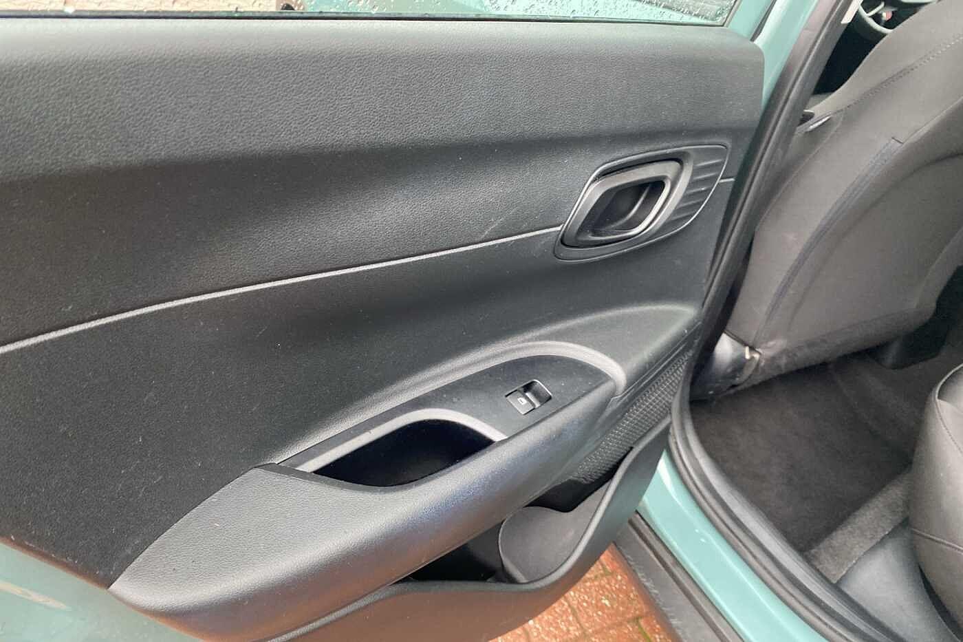 Used Hyundai BAYON 2022 for sale - 76084521: Photo 32