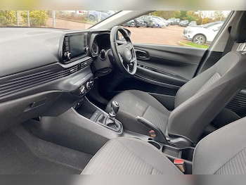 Used Hyundai i20 2021 for sale - 76512180: Photo