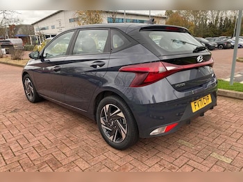 Used Hyundai i20 2021 for sale - 76512180: Photo