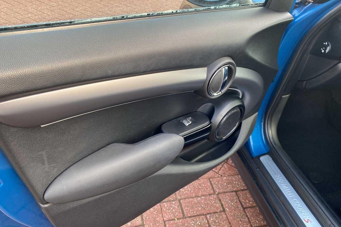 Used MINI Hatch 2022 for sale - 76561612: Photo 31