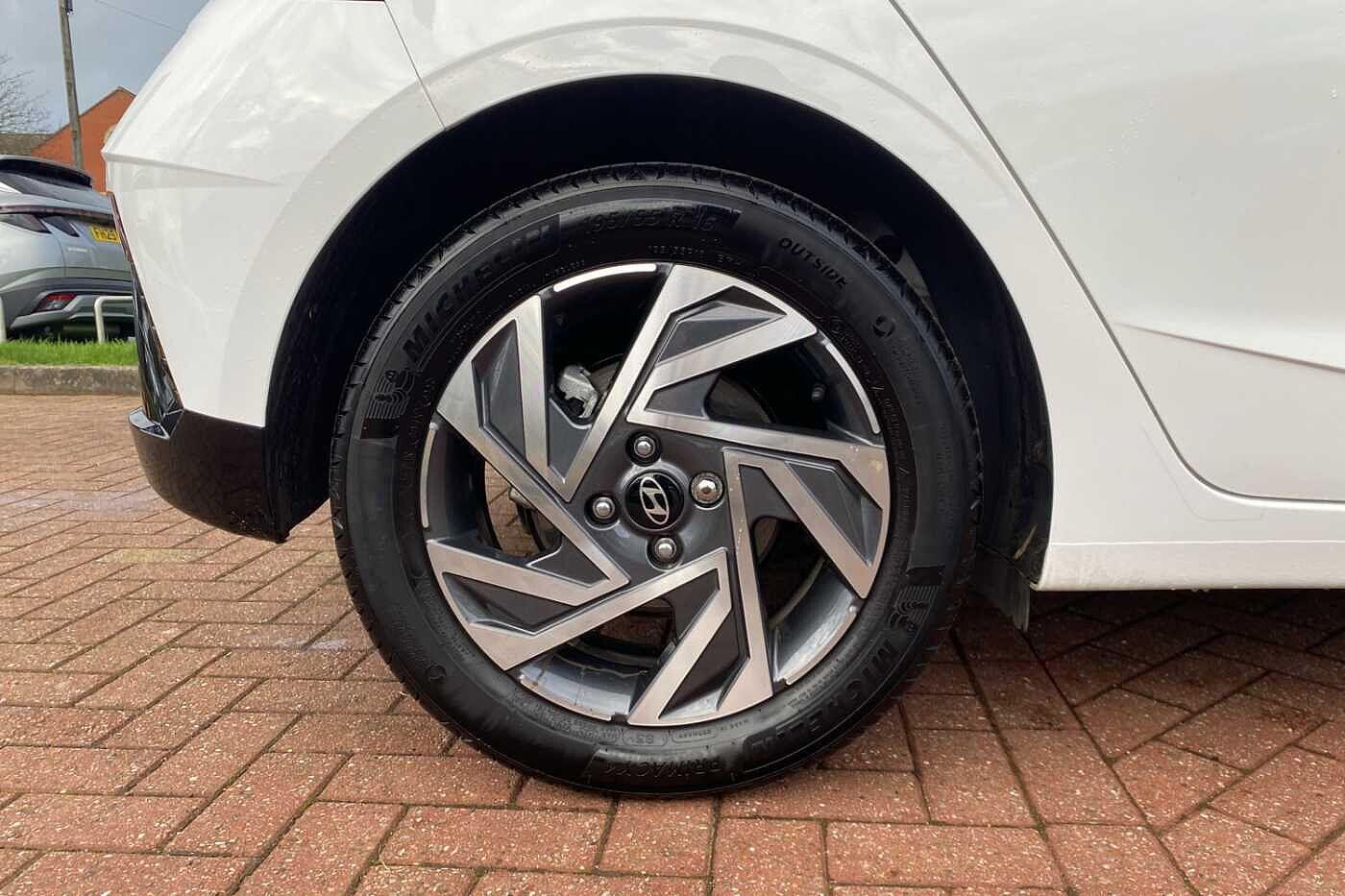 Used Hyundai i20 2025 for sale - 76899169: Photo 5