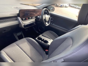 Used Hyundai IONIQ 5 2024 for sale - 76199657: Photo 2