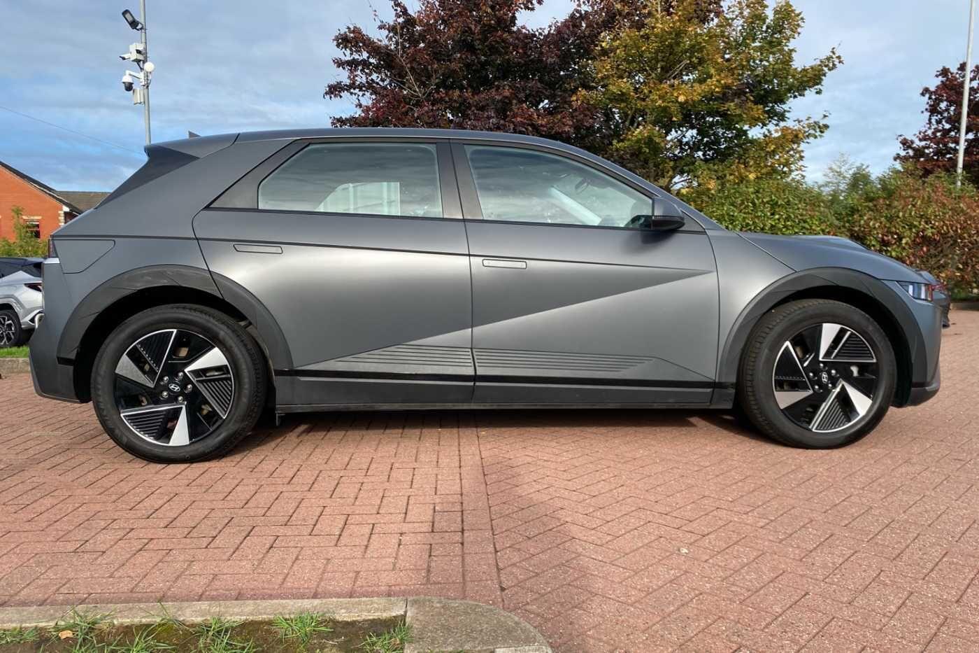 Used Hyundai IONIQ 5 2024 for sale - 76199657: Photo 53