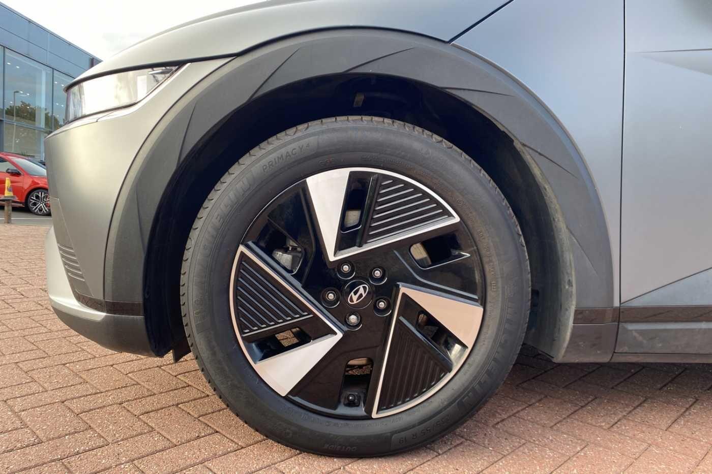Used Hyundai IONIQ 5 2024 for sale - 76199657: Photo 77