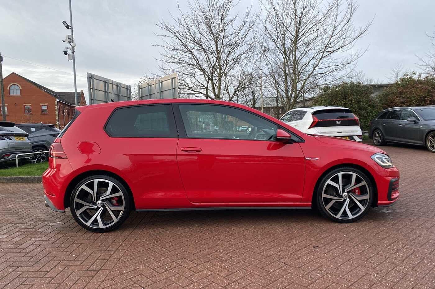 Used Volkswagen Golf 2019 for sale - 77479101: Photo 3