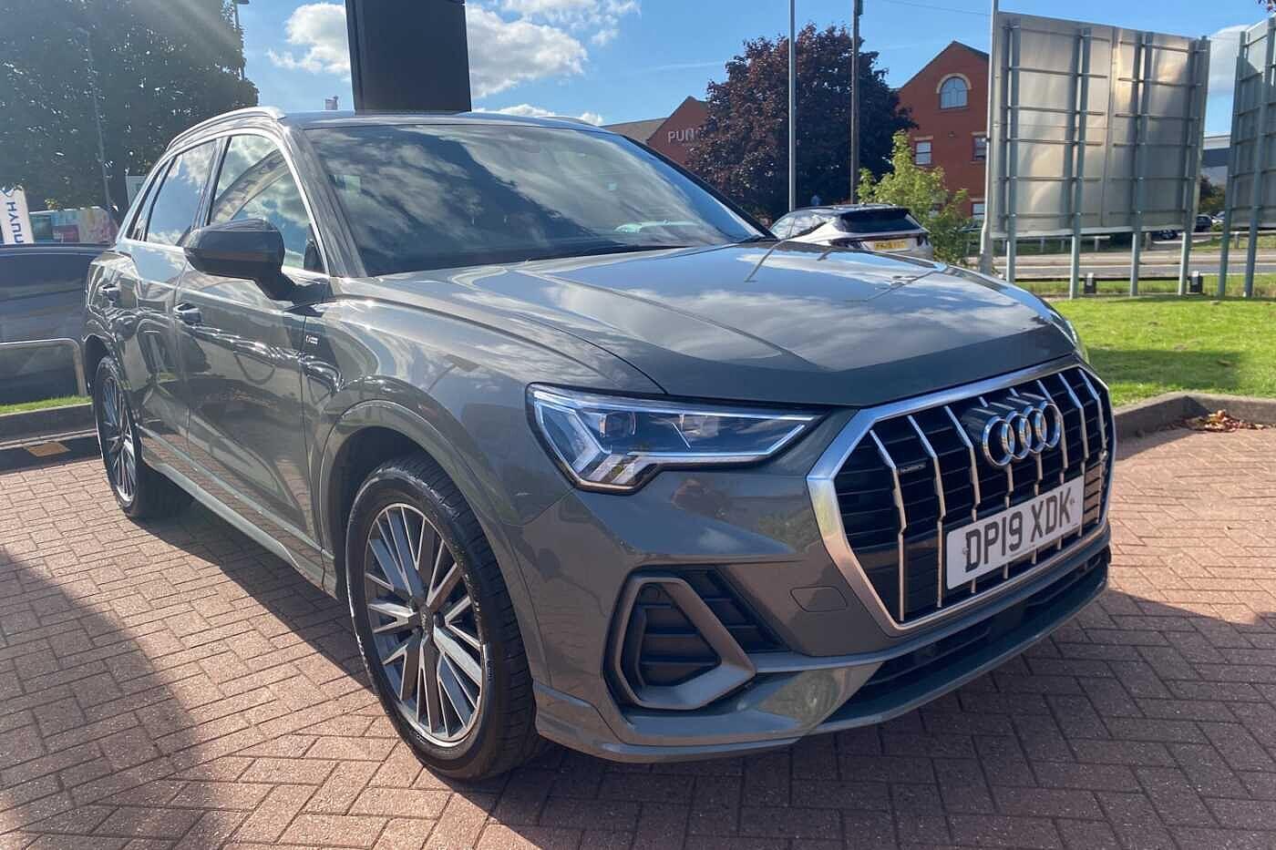 Used Audi Q3 2019 for sale - 76137193: Photo 1