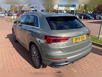 Used Audi Q3 2019 for sale - 76137193: Photo 3