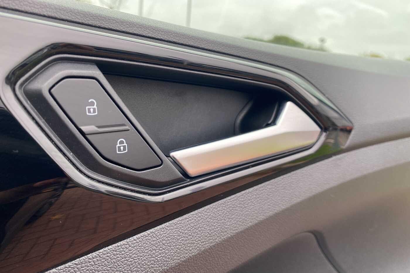 Used Volkswagen T-Cross 2023 for sale - 76645486: Photo 21