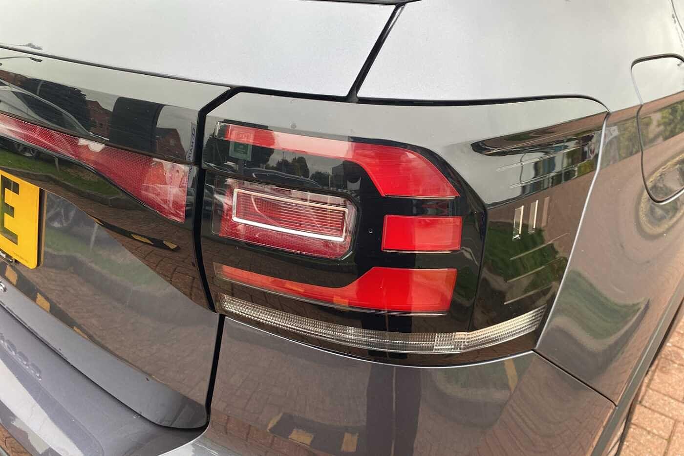 Used Volkswagen T-Cross 2023 for sale - 76645486: Photo 28