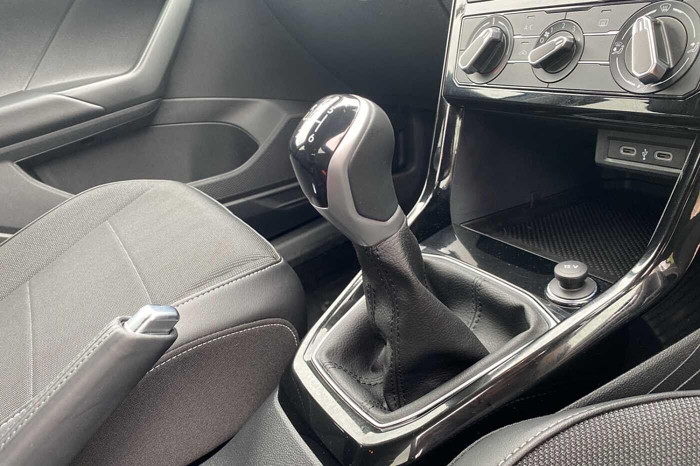 Used Volkswagen T-Cross 2023 for sale - 76645486: Photo 8