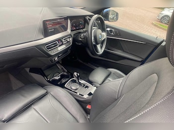 Used BMW 2 Series 2023 for sale - 76735303: Photo