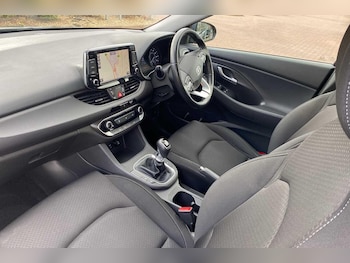 Used Hyundai i30 2020 for sale - 76457087: Photo